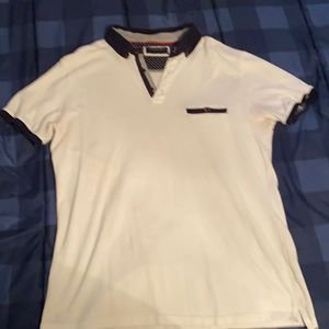 Cactus Man Medium White Button up Shirt